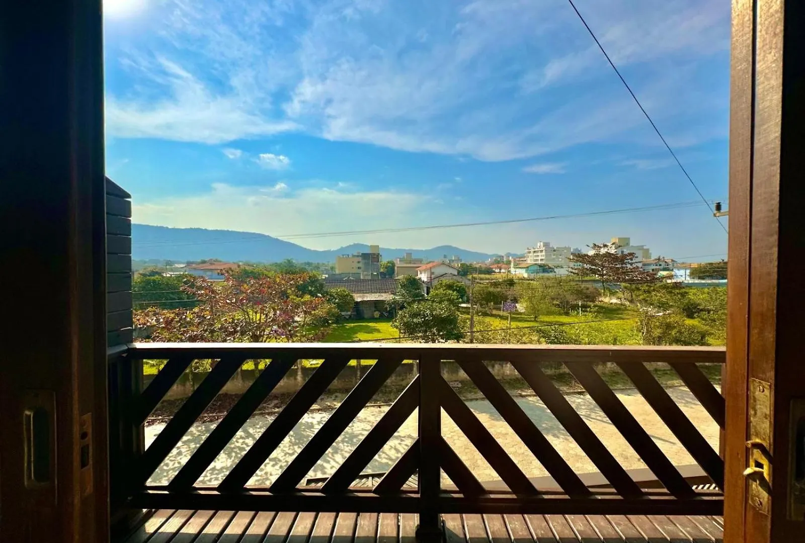 Сasa de vacaciones Lindo Sobrado A 250Mts Da Praia Mariscal Bombinhas Piscina 249-3 Brasil